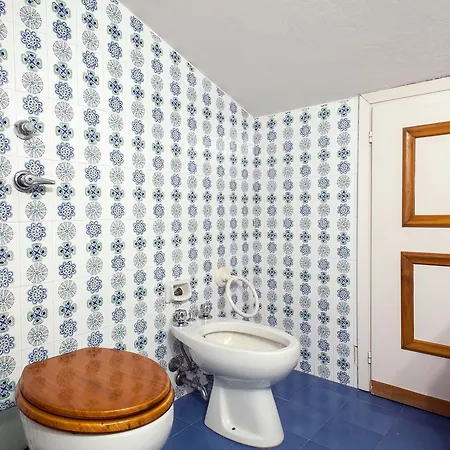Primula Three-bedroom Apartament *