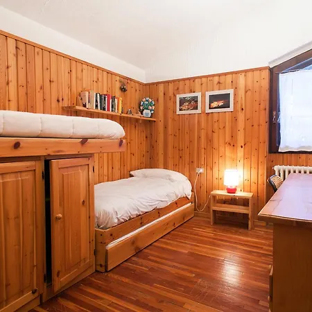Primula Three-bedroom Apartmán Madesimo